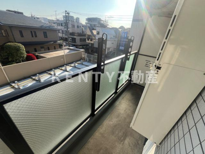 【バルコニー】 | ドゥーエ大鳥居WEST | 広々としたバルコニーです