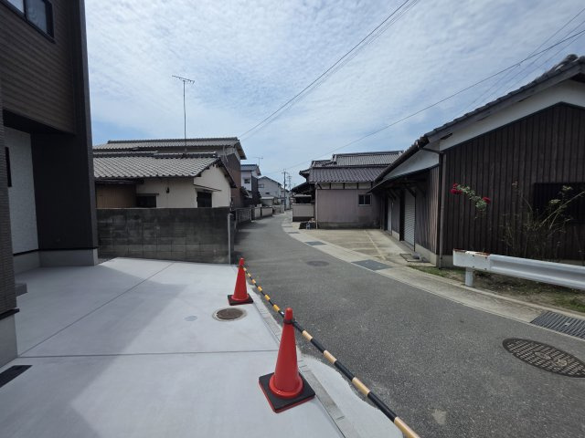 【前面道路含む現地写真】 | 姫路市飾磨区下野田新築戸建