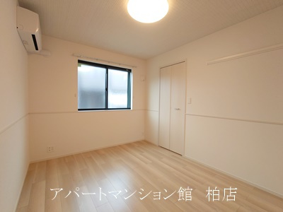【寝室】 | ジェルメ柏B棟