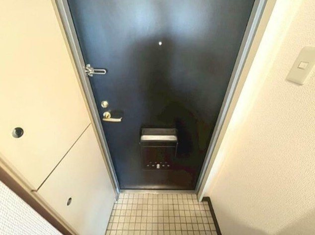 【玄関】 | クレッセントワタナベ