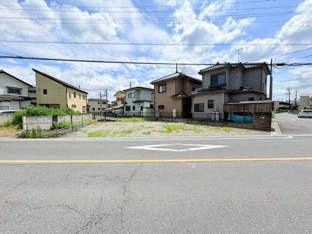 鶴ヶ島市下新田　建築条件なし売地　東武越生線『一本松駅』徒歩4分　【新町小学区】の外観