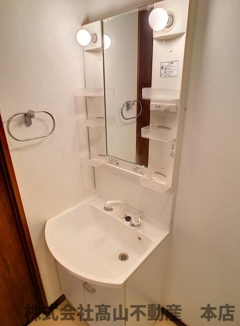 宗像市葉山２丁目の賃貸マンションの洗面所