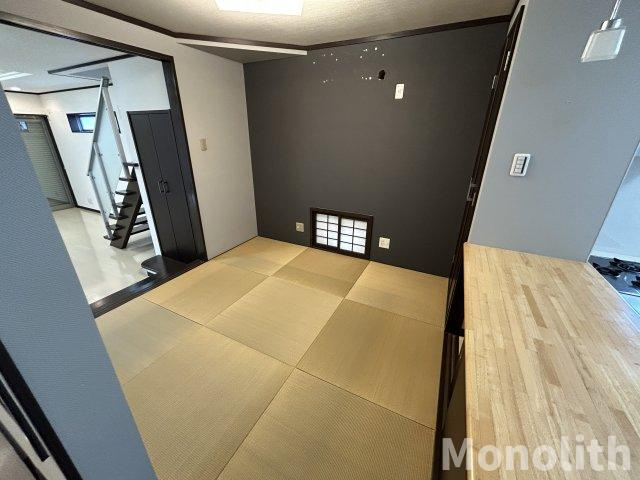 庭代台４丁戸建の内装