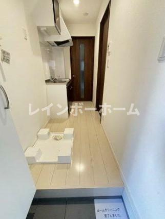 グランディール柏 　特典：仲介手数料が無料です!!の玄関|※退去前のため別部屋写真参考。