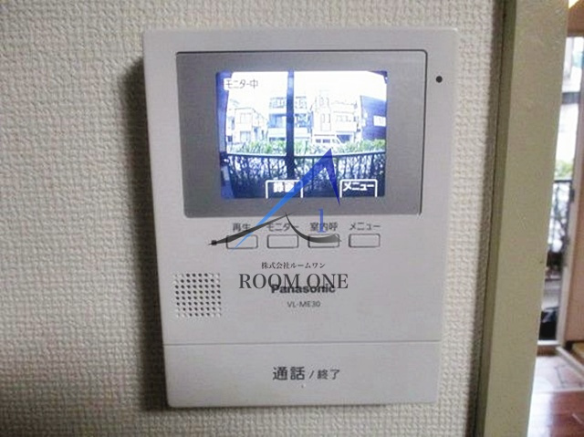 サンハイツのセキュリティ|モニター付きインターホンです。