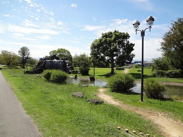 オリーブハウス　Ｂの周辺|東中富親水公園まで1600m
