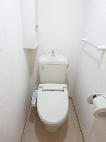 ベル　フルーヴ　Ｂのトイレ|落ち着いたトイレです