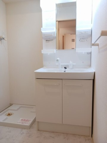 モーント　シャインＤの洗面所|忙しい朝には欠かせない洗面所です