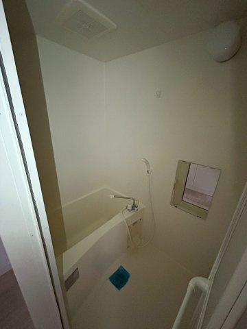 エスポワール六番町の浴室