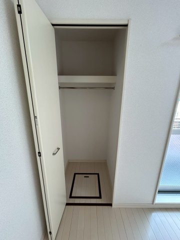 エスポワール六番町の収納
