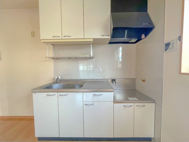 NEW BEGININGのキッチン|キッチンでお料理をお楽しみください
※違うお部屋の写真を使用しております