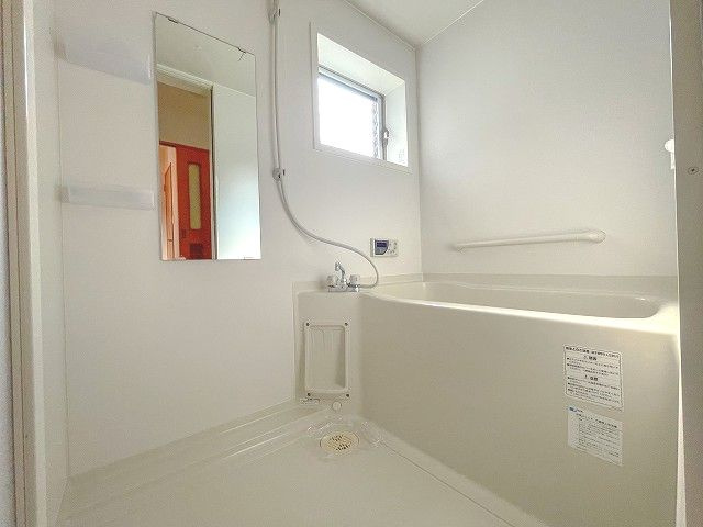 NEW BEGININGの浴室|日々の暮らしに欠かせないお風呂です
※違うお部屋の写真を使用しております