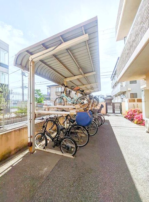 【その他共用部分】 | グランピリエ | 自転車置き場