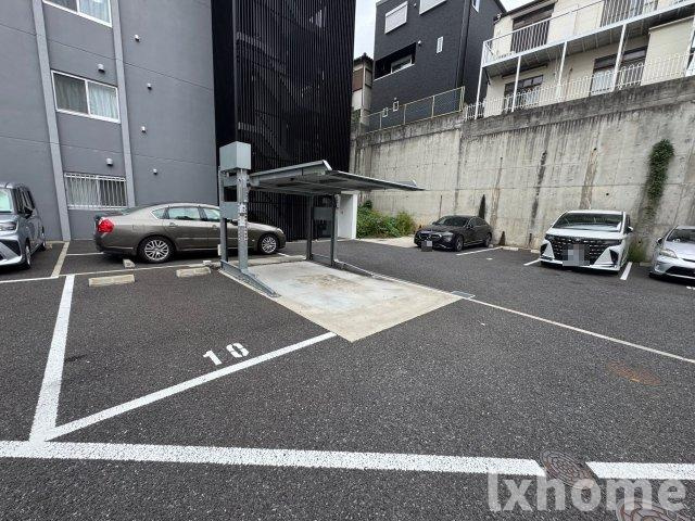 MShills千里丘　southの駐車場|駐車スペースもあります