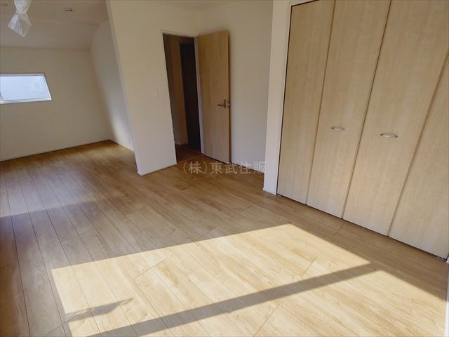 【寝室】の画像