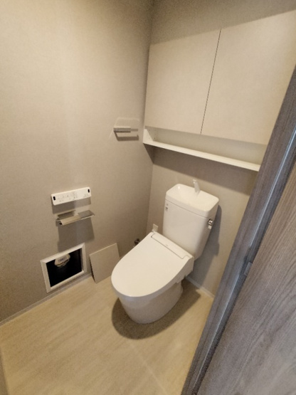 【トイレ】 | シーズンフラッツ新高円寺 | 温水洗浄便座。