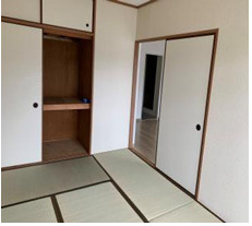 ブルーシャイン桃山の和室