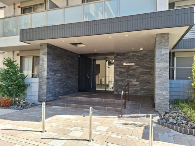 橘RESIDENCEのエントランス