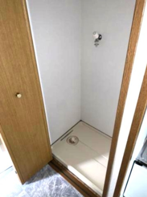 【その他】 | セレブ華乃郷 | 室内洗濯機置き場
※イメージ　同物件別号室の写真
