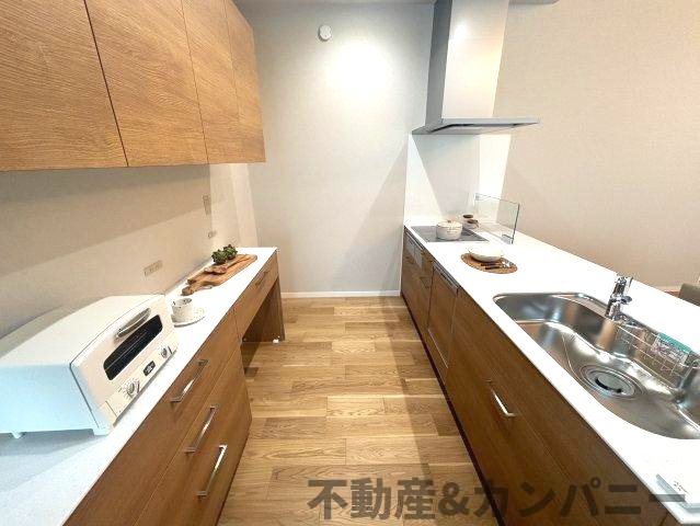 ミサワホームタウンさくら小西のキッチン|木目調のキッチンです