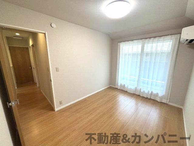 ミサワホームタウンさくら小西の洋室|広々とした洋室です