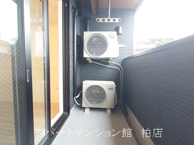 ジェルメ柏B棟の周辺