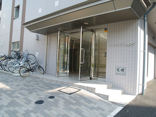 【エントランス】パークフラッツ本町