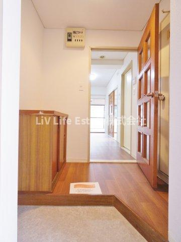 カエサル花小金井の玄関
