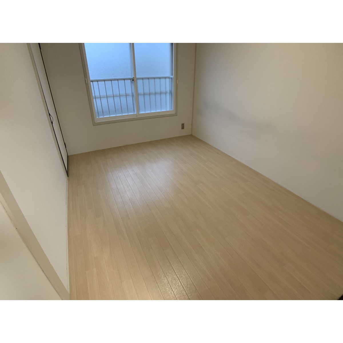 春採ハイツの内装