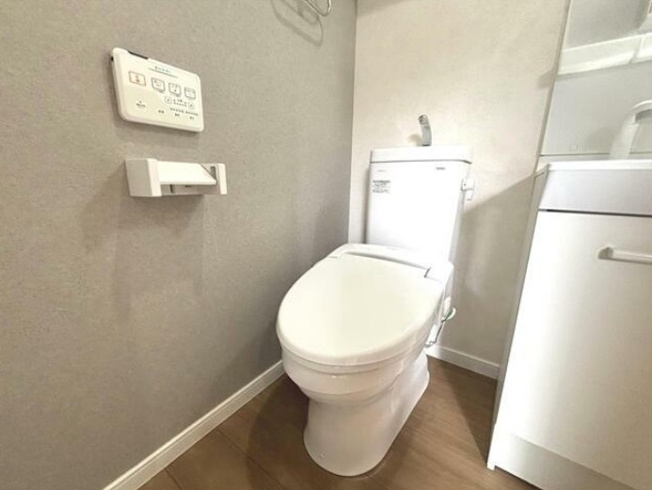 【トイレ】 | パークテラス立場 | 清潔感のあるトイレです