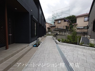 ジェルメ柏B棟の周辺