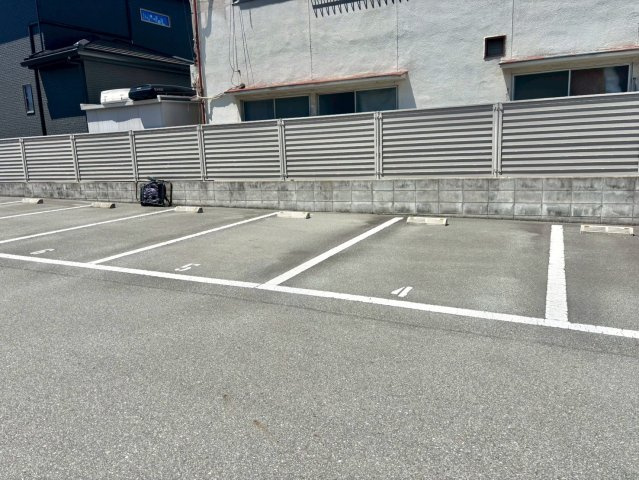 ho1の駐車場