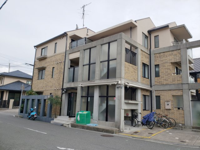 松本ハウス