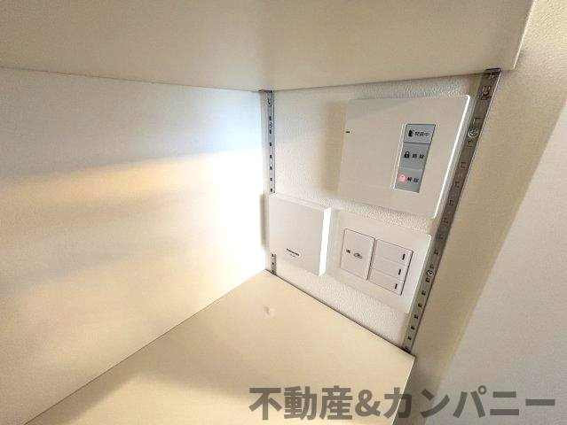 ミサワホームタウンさくら小西のその他|収納の中にスイッチ関係をまとめました