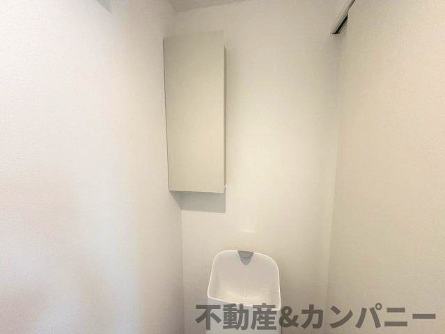 ミサワホームタウンさくら小西のトイレ|背面収納付きです