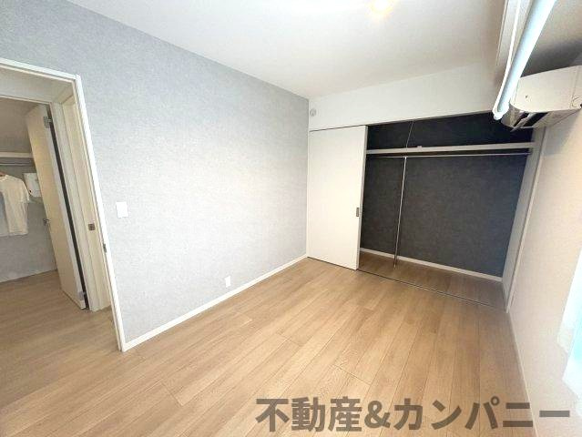 ミサワホームタウンさくら小西の洋室|落ち着いた色調の洋室です