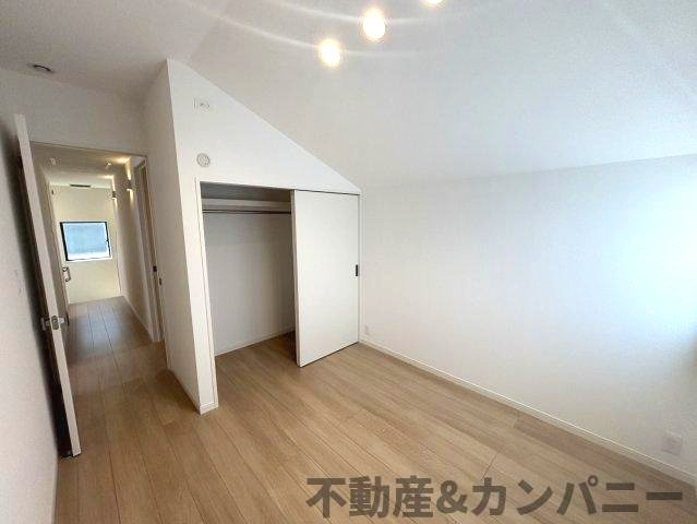 ミサワホームタウンさくら小西の洋室|ゆったりした洋室です