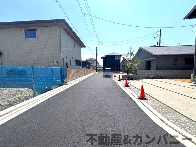 ミサワホームタウンさくら小西の前面道路含む現地写真|前面道路含む現地写真です