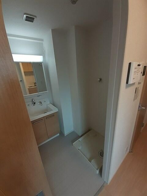 Ｅ．ステージ　新御徒町の洗面所