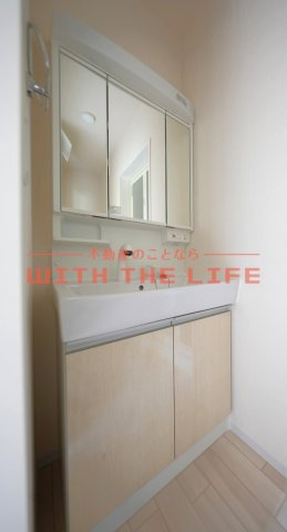マナ【キャッシュバック対象物件】の独立洗面台|独立洗面台、朝の身支度には欠かせません