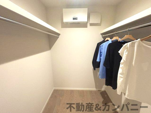 ミサワホームタウンさくら小西の収納|広々としたウォークインクローゼットです
