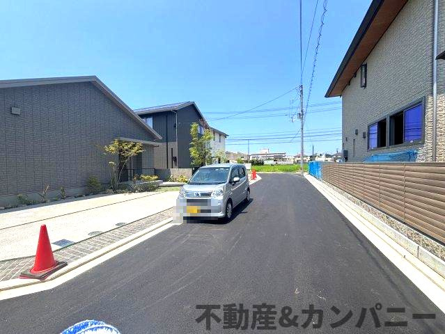 ミサワホームタウンさくら小西の前面道路含む現地写真|前面道路含む現地写真です