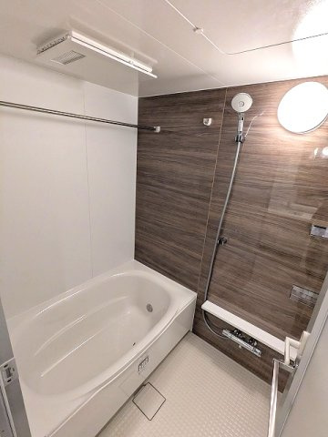 RETERRACE三ノ輪ウエストの浴室|追焚オートバス、浴室換気乾燥機、24時間換気システム、ワイドシャワーヘッド