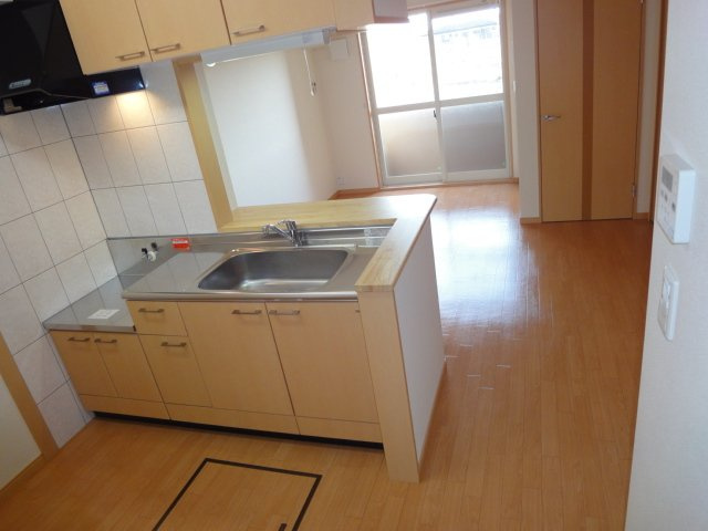 サニークローバーのキッチン|キッチン②