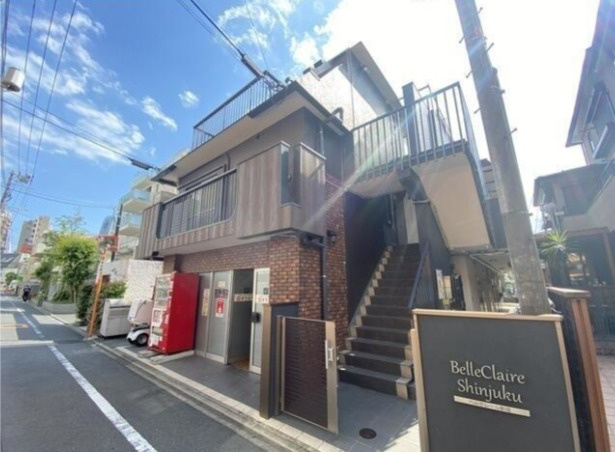 ベルクレール新宿の外観
