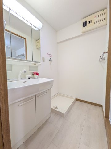 サングレート春日の独立洗面台
