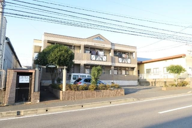 トミーコーポの外観