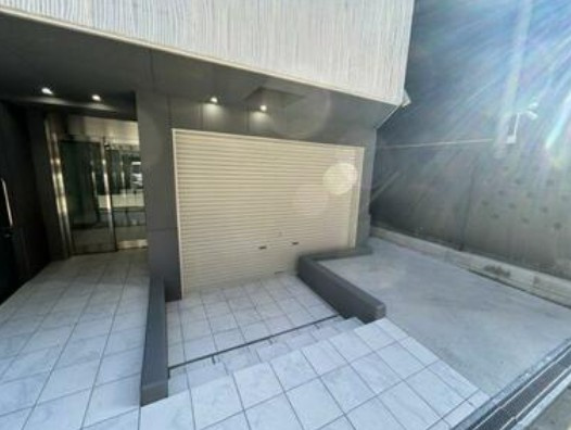The Peak Nipponbashiの外観