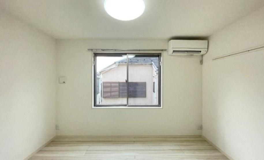 板橋区大谷口上町のアパートの居間・リビング|※別部屋参考写真