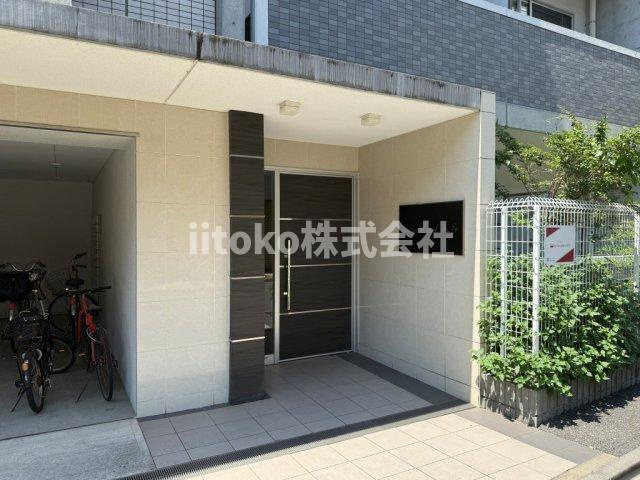 ファインクレスト入谷 のエントランス